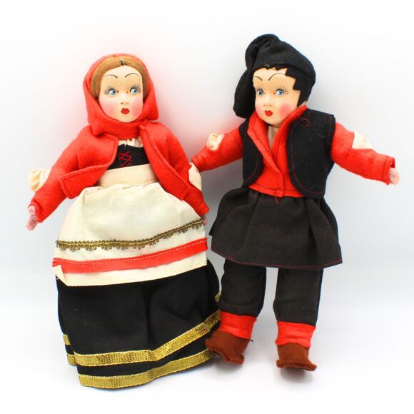Vintage Sardinian Italian Cloth Dolls Felt Faces Folk Art Traditional Costumes - Picture 1 of 6